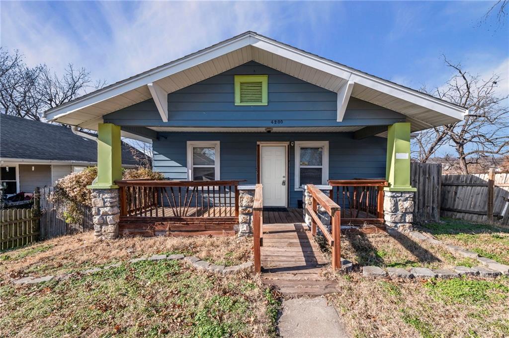 Listing Photo MLS #HMS2592334