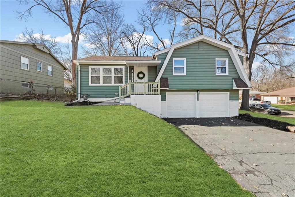 Listing Photo MLS #HMS2592750