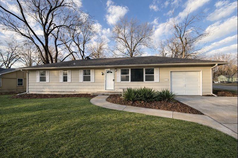 Listing Photo MLS #HMS2592774