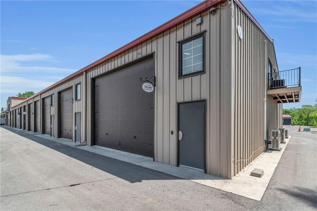 Listing Photo MLS #HMS2592845