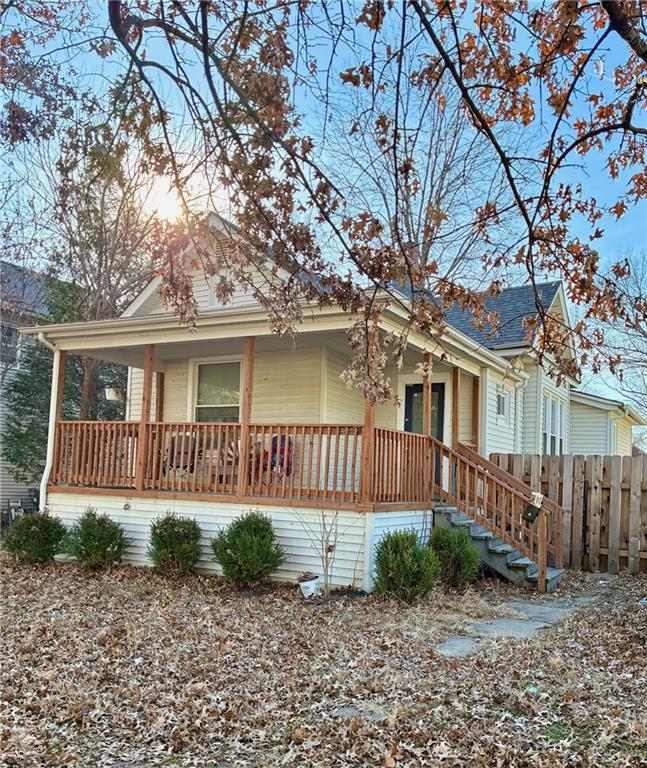 Listing Photo MLS #HMS2592921