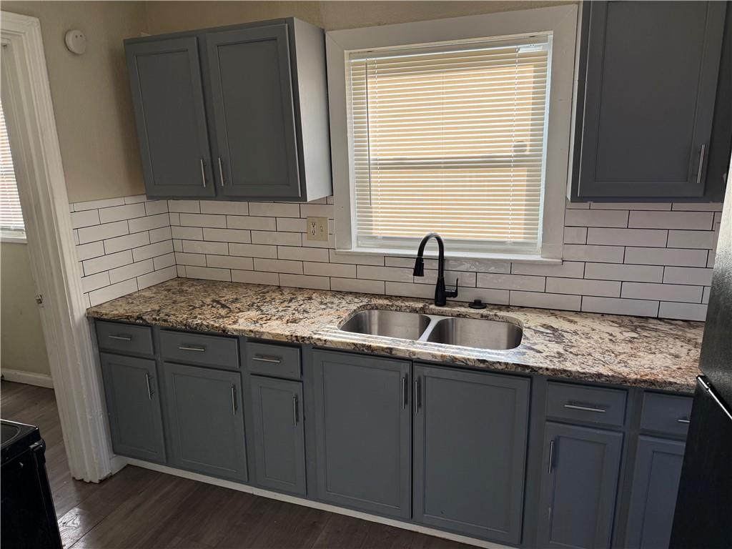 Listing Photo MLS #HMS2593179