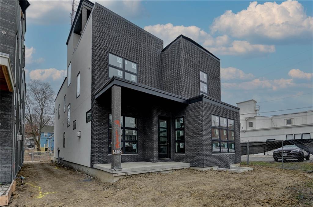 Listing Photo MLS #HMS2595118