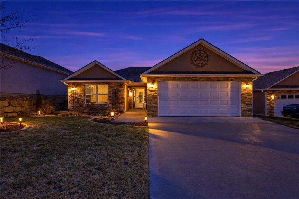 Listing Photo MLS #HMS2595661