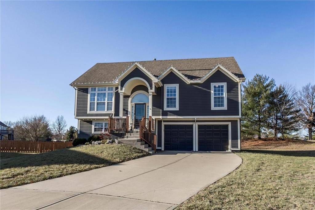 Listing Photo MLS #HMS2595717