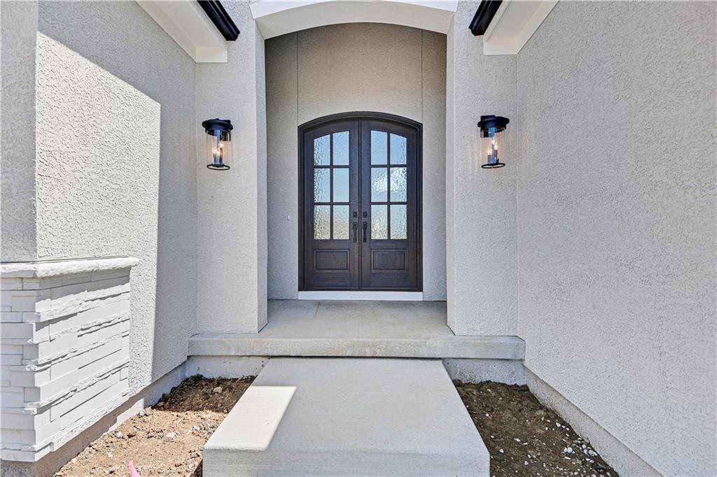 Listing Photo MLS #HMS2595744