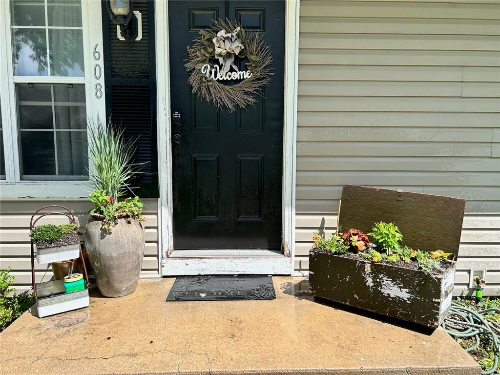 Listing Photo MLS #HMS2595868