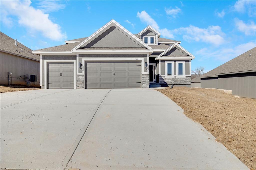 Listing Photo MLS #HMS2596242