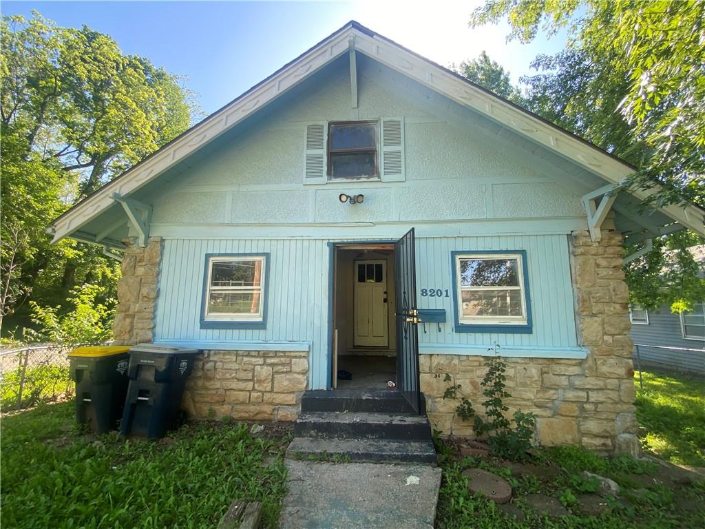 Listing Photo MLS #HMS2596660