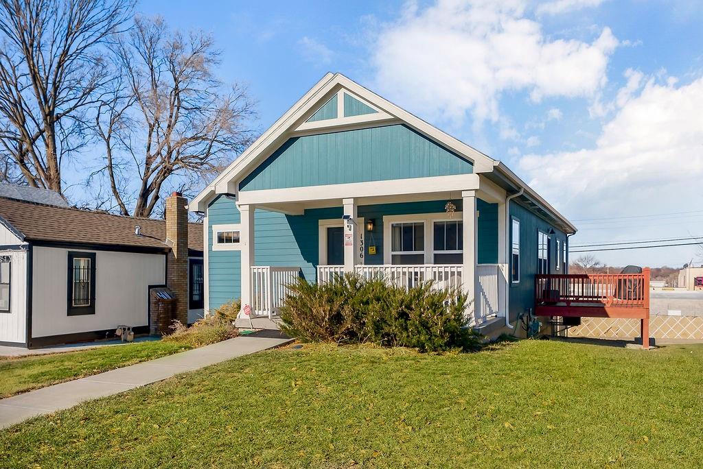 Listing Photo MLS #HMS2596763