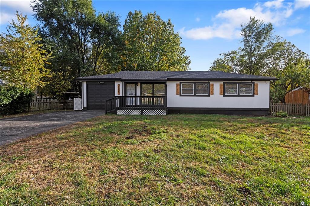 Listing Photo MLS #HMS2597178