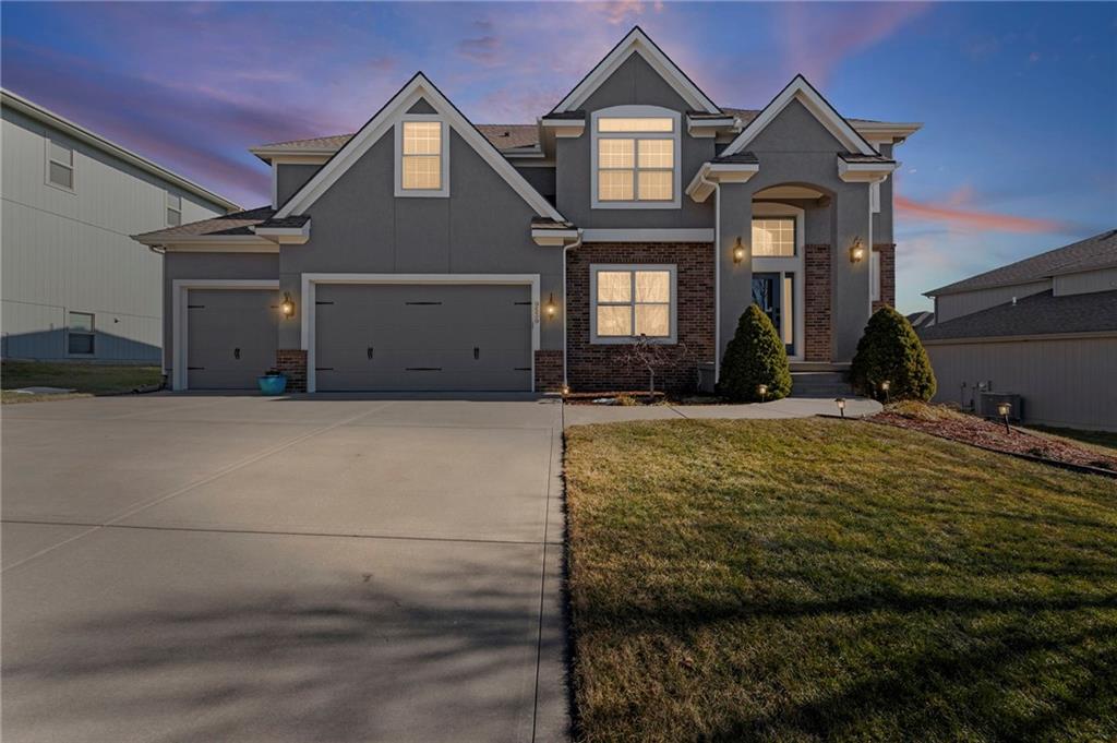 Listing Photo MLS #HMS2597191