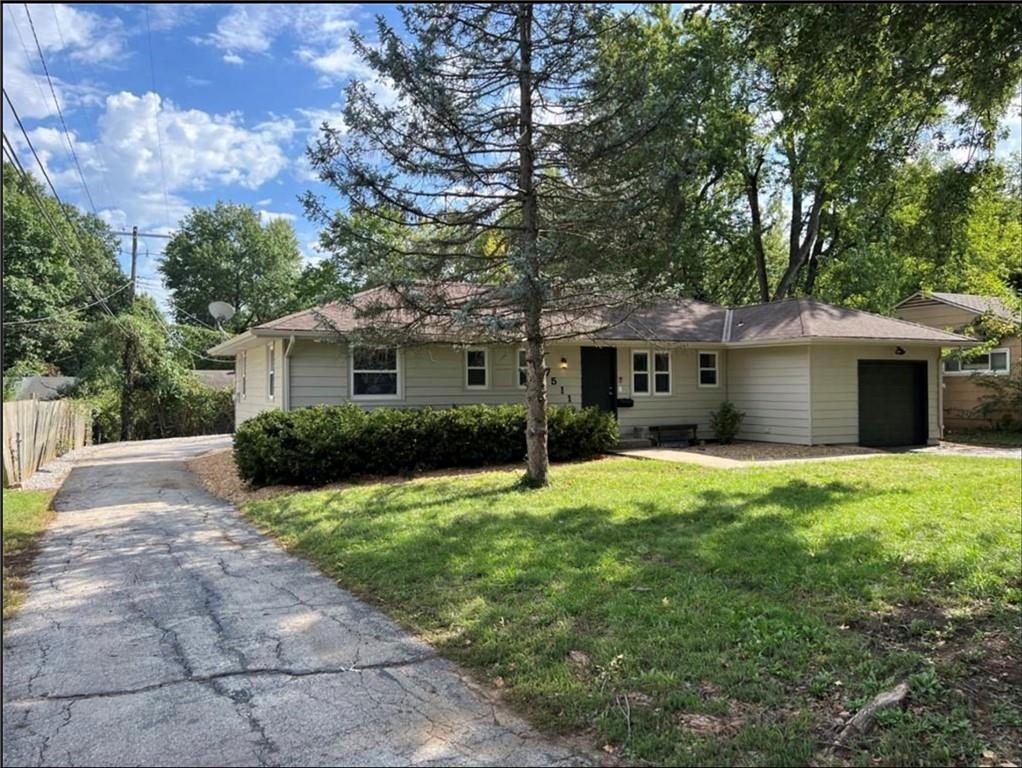 Listing Photo MLS #HMS2598012