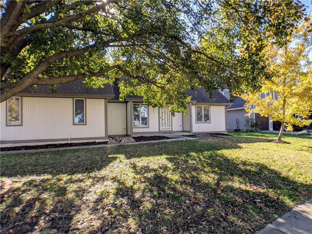 Listing Photo MLS #HMS2600571