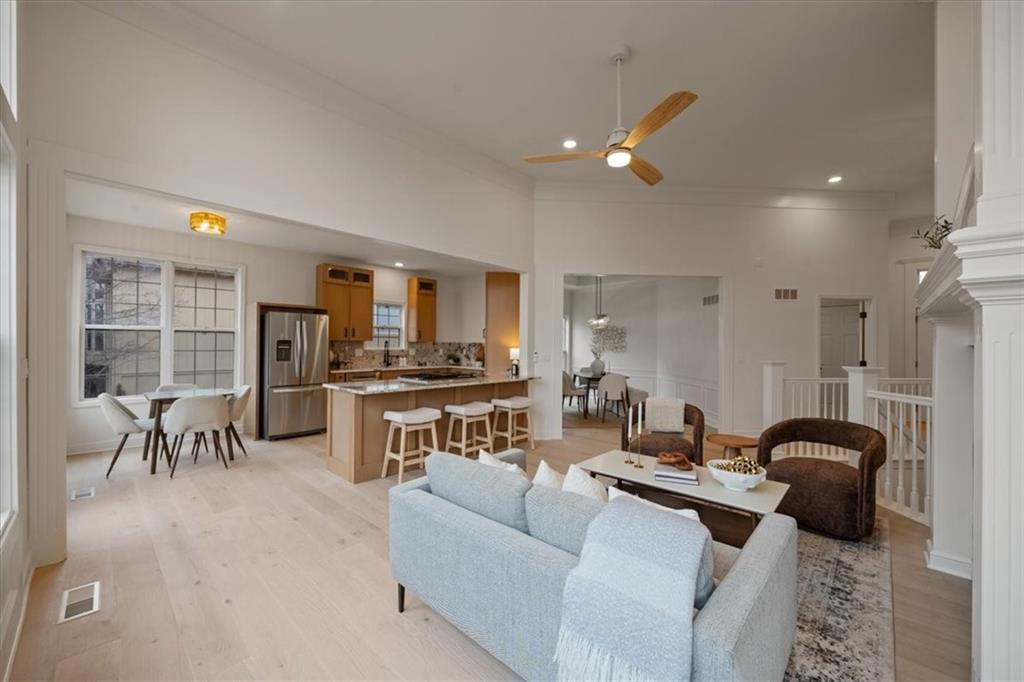 Listing Photo MLS #HMS2600857