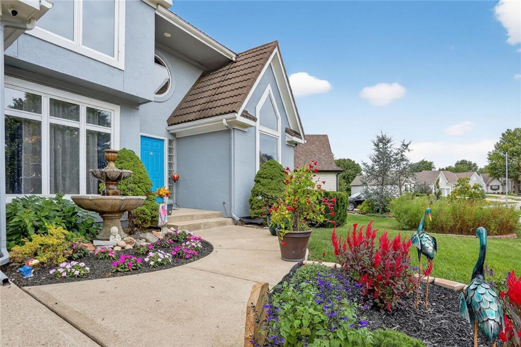 Listing Photo MLS #HMS2602823