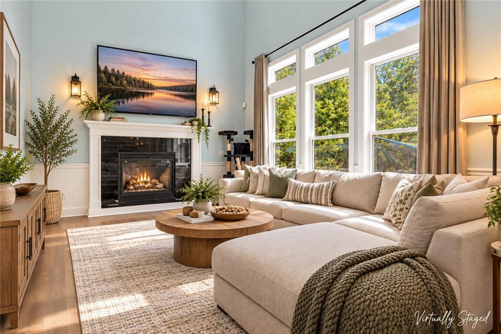 Listing Photo MLS #HMS2603349