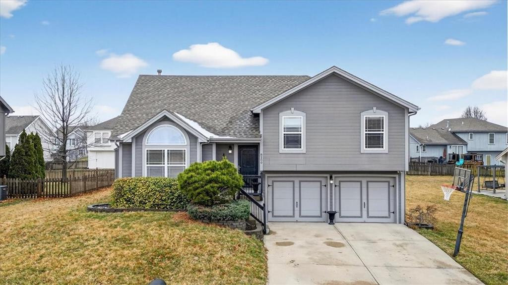 Listing Photo MLS #HMS2603934