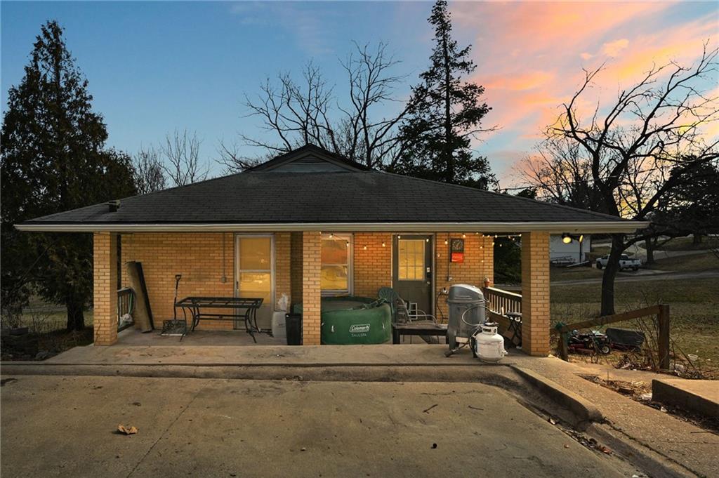 Listing Photo MLS #HMS2603959