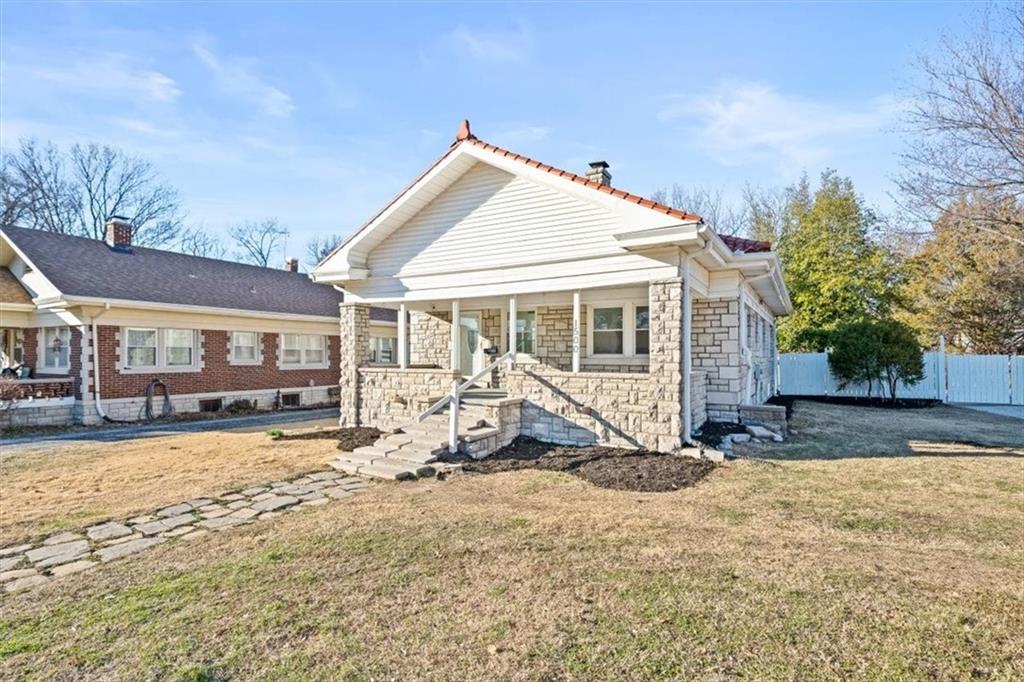 Listing Photo MLS #HMS2604208