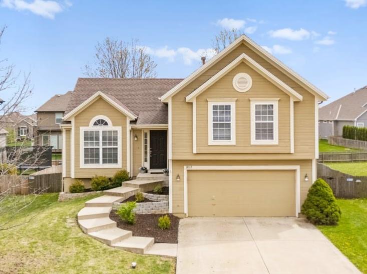 Listing Photo MLS #HMS2604502