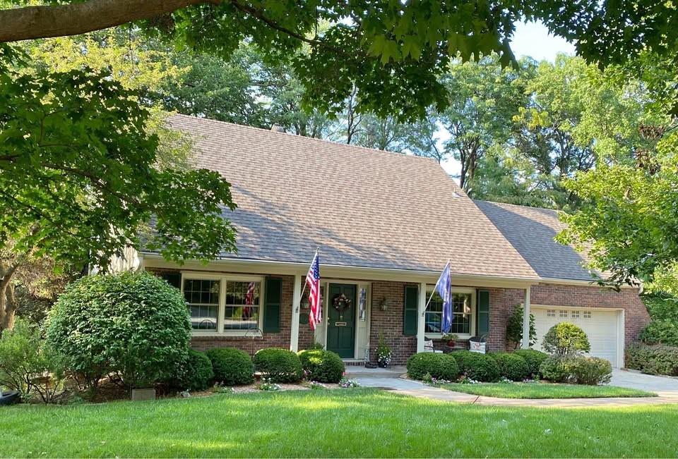 Listing Photo MLS #HMS2604646