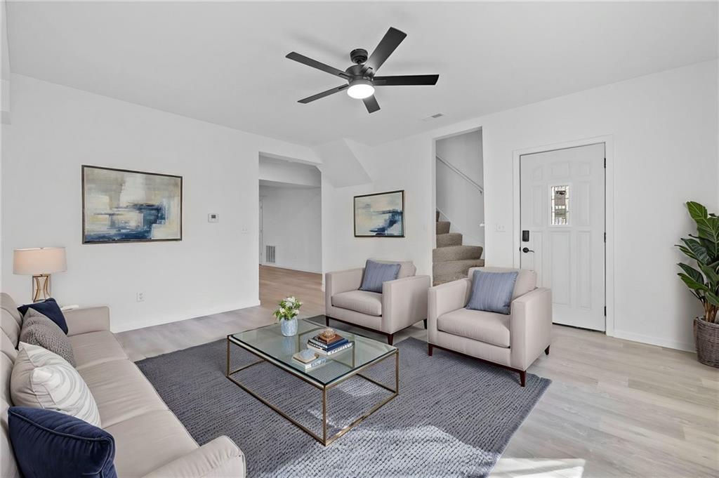 Listing Photo MLS #HMS2605012