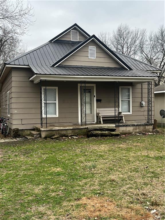 Listing Photo MLS #HMS2605211