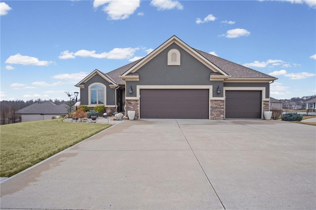 Listing Photo MLS #HMS2605664