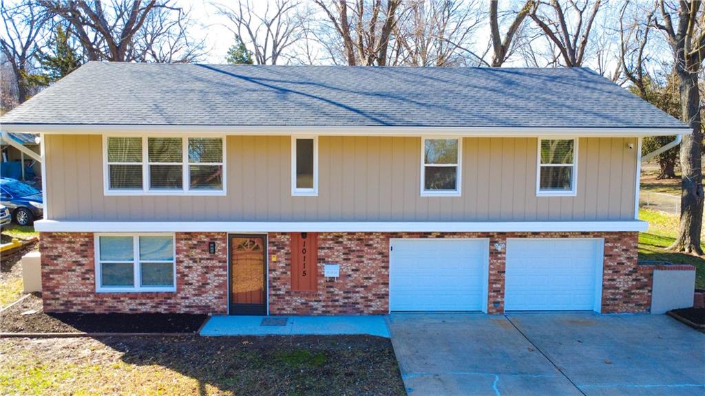 Listing Photo MLS #HMS2605911