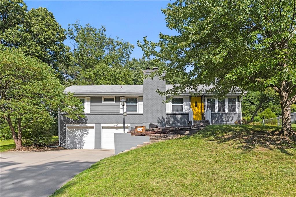 Listing Photo MLS #HMS2606149