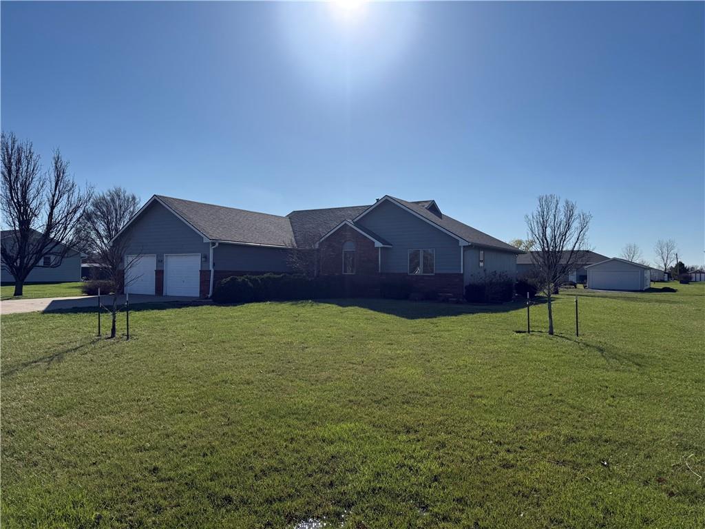 Listing Photo MLS #HMS2606624