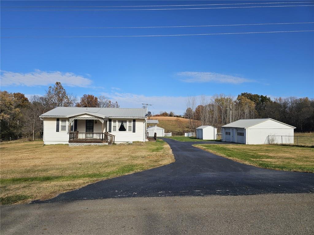 Listing Photo MLS #HMS2606827
