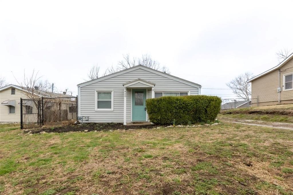 Listing Photo MLS #HMS2606835