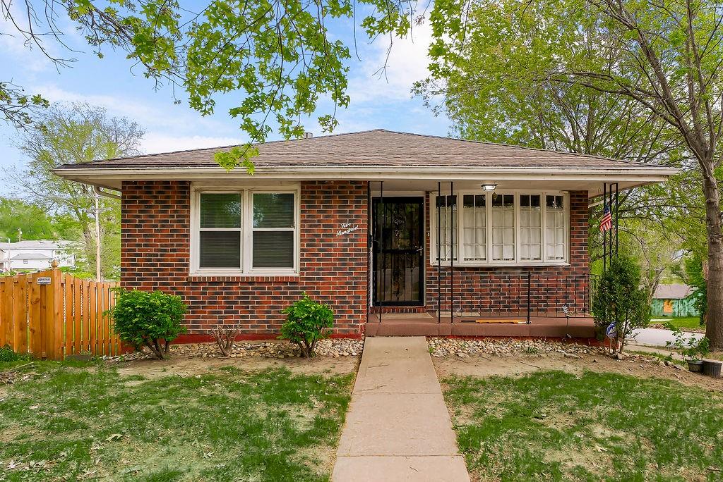 Listing Photo MLS #HMS2606915