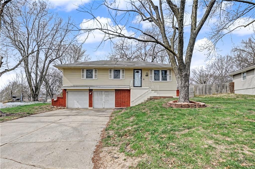 Listing Photo MLS #HMS2607275
