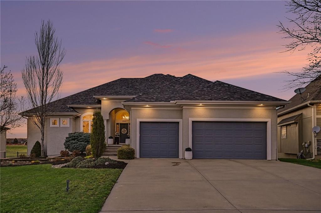 Listing Photo MLS #HMS2607825