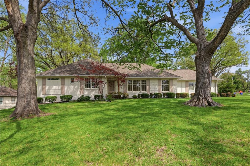 Listing Photo MLS #HMS2607849