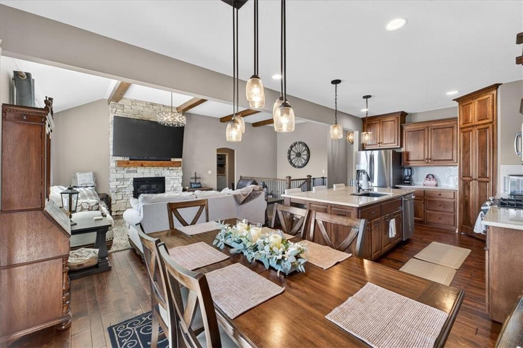 Listing Photo MLS #HMS2607868