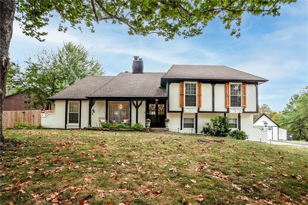 Listing Photo MLS #HMS2608111