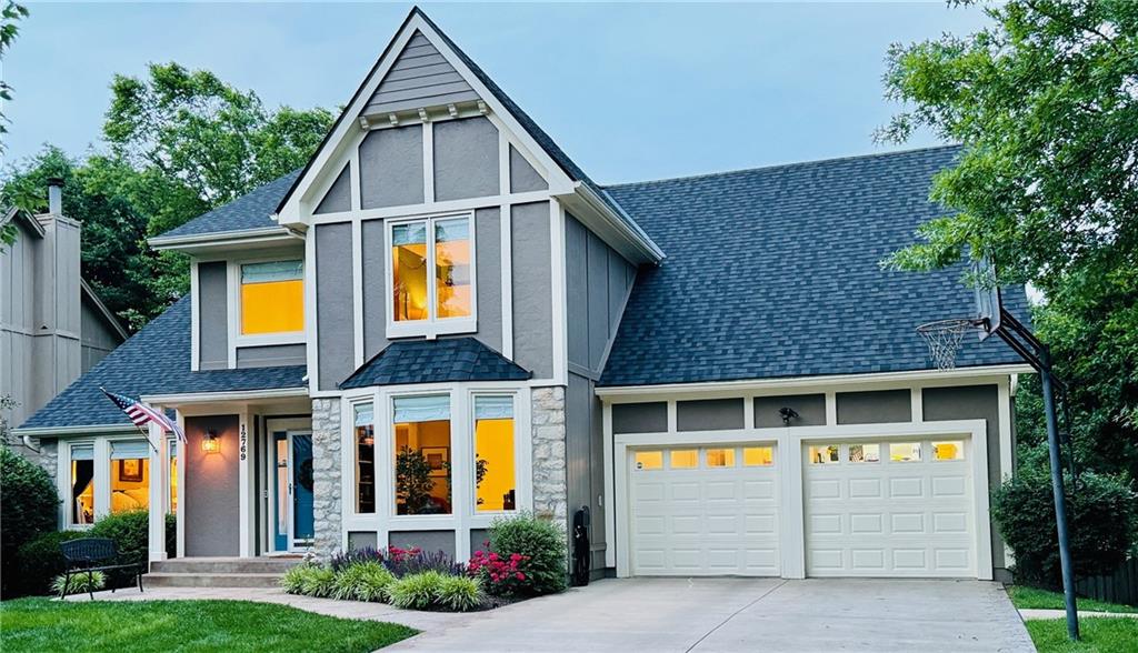 Listing Photo MLS #HMS2608832