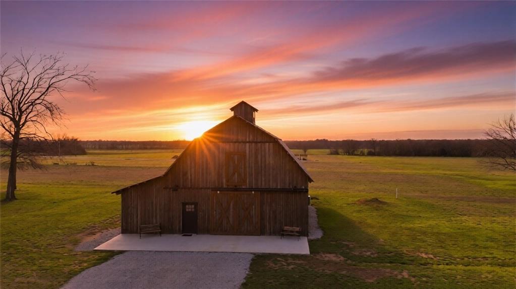 Listing Photo MLS #HMS2608866