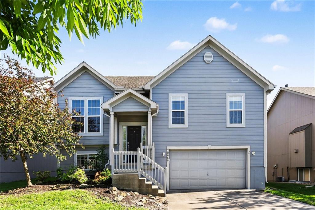 Listing Photo MLS #HMS2608922