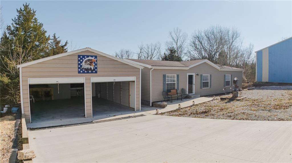Listing Photo MLS #HMS2609088