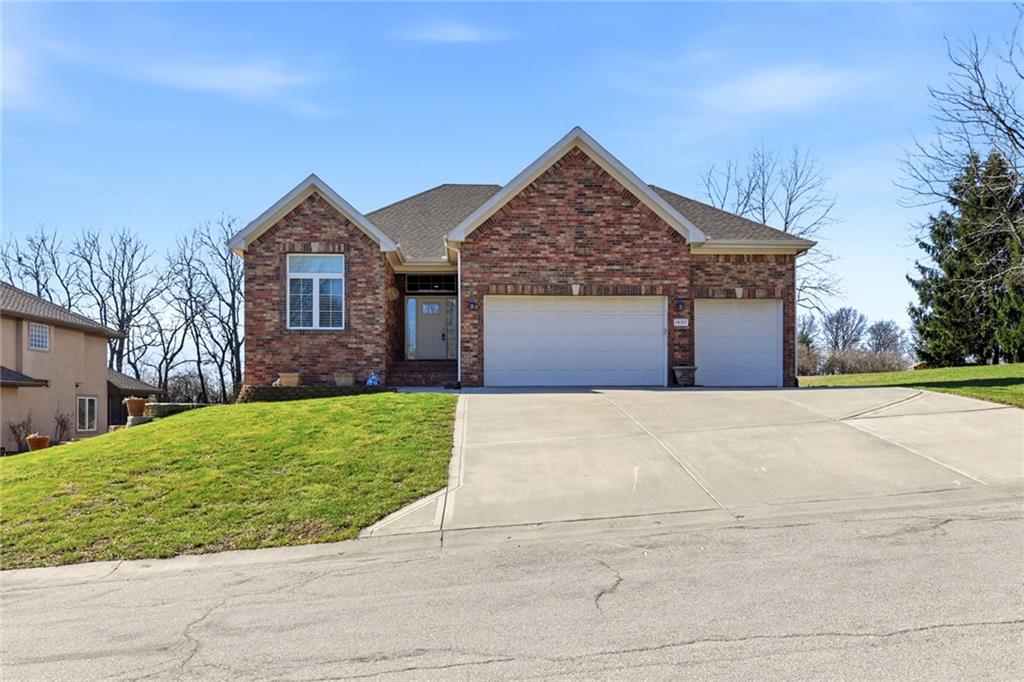 Listing Photo MLS #HMS2609206