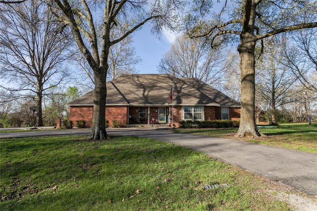 Listing Photo MLS #HMS2609253