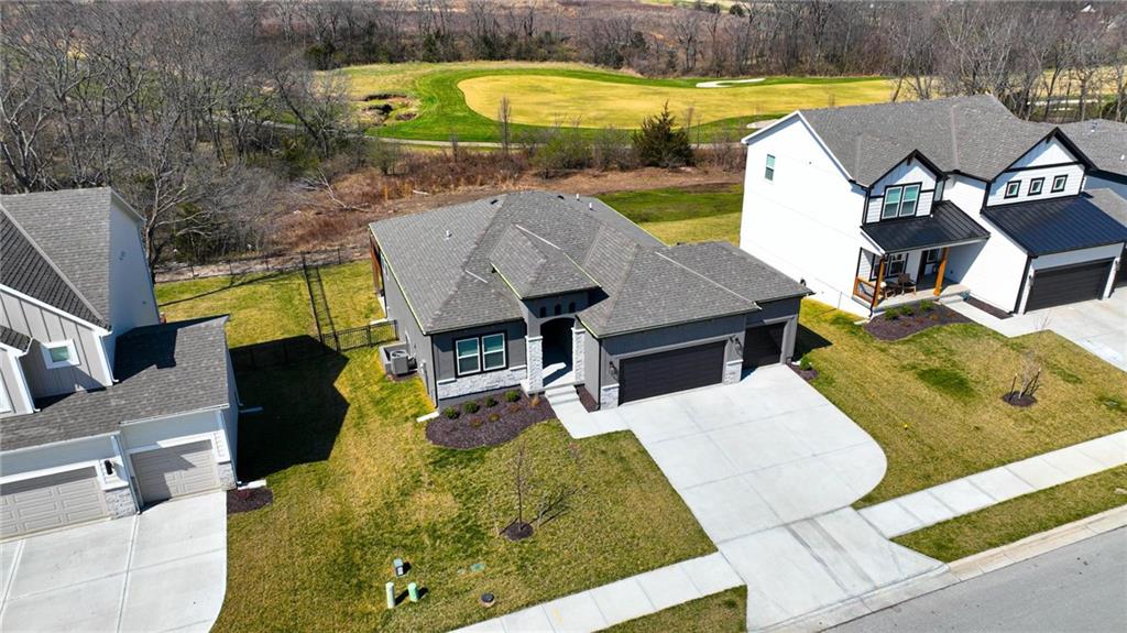 Listing Photo MLS #HMS2609359