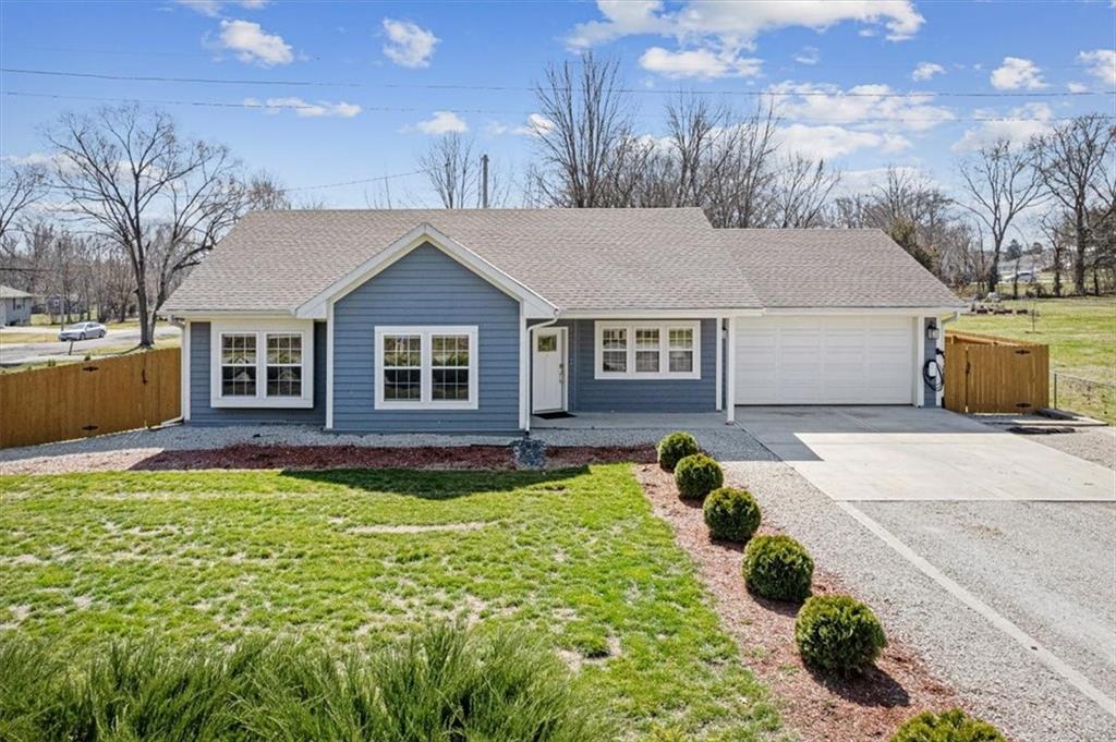 Listing Photo MLS #HMS2609424