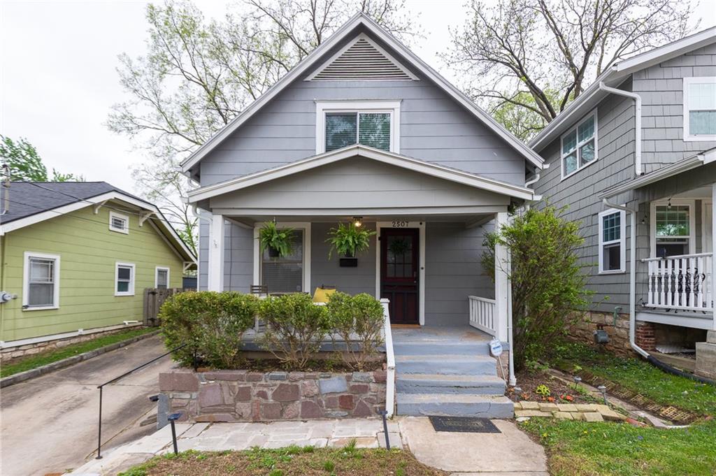 Listing Photo MLS #HMS2609617