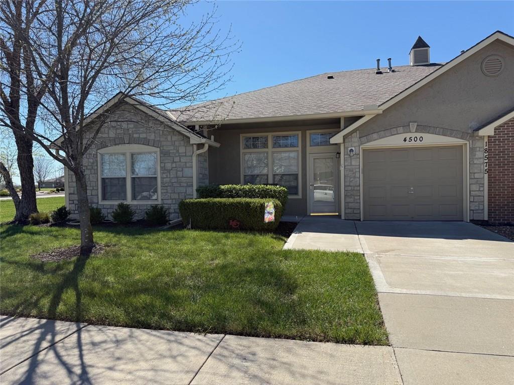 Listing Photo MLS #HMS2610153